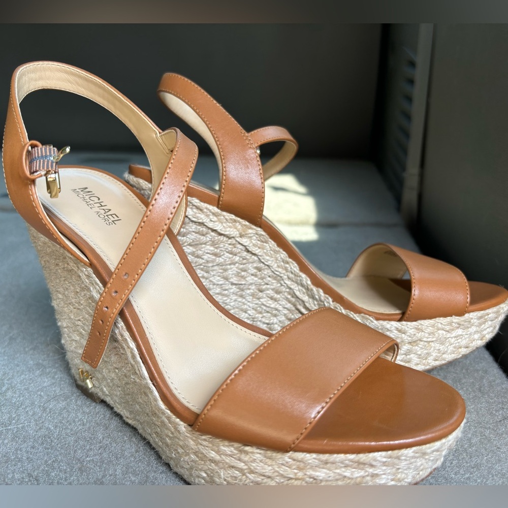 New Michael Kors Wedge Sandals